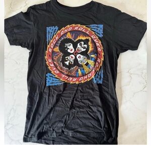 Kiss  T-Shirt Rock And Roll Over size small